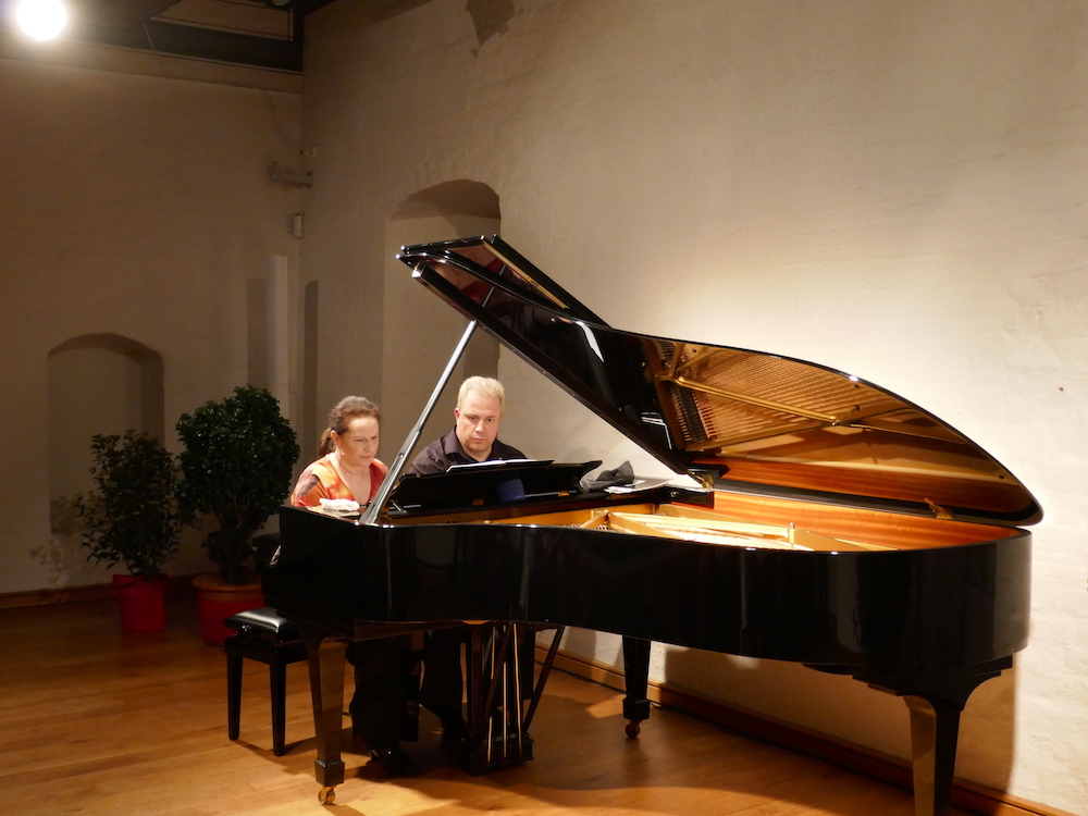 Burg-zu-Hagen_Musiktage-2020_Genova-und-Dimitrov_02
