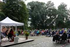 Burg-zu-Hagen_Sommerfest-auf-dem-Burghof_05