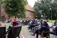 Burg-zu-Hagen_Sommerfest-auf-dem-Burghof_06
