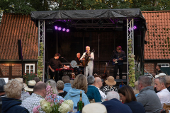 Burg-zu-Hagen_Beckmann-und-Band_13
