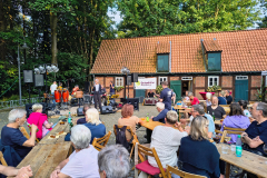 Burg-zu-Hagen_Sommerabend-mit-Soulrender_08