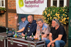 Burg-zu-Hagen_Sommerabend-mit-Soulrender_09