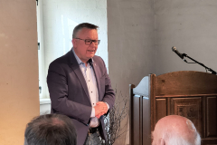 Burg-zu-Hagen_Ausstellungseroeffnung_Frauke-Beeck_04